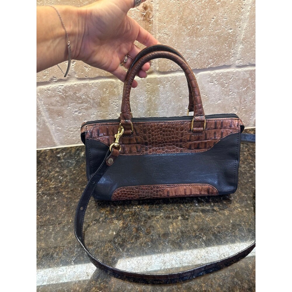 Vintage Brahmin Black Tuscan Crandall Doctors Bag Croc Embossed Handbag EUC - Picture 4 of 12